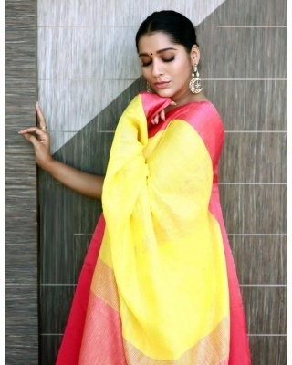 Rashmi Gautam Photos - 5 of 9