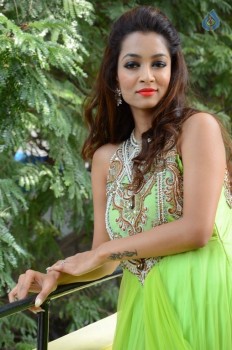 Rashmi Tagore New Pics - 15 of 17