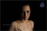 Reema Sen Spicy Stills In Yuganiki Okkadu  - 5 of 35