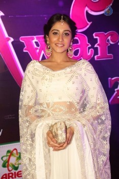 Regina Cassandra Images - 11 of 47