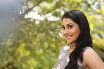 Regina Cassandra Latest Photos - 14 of 42