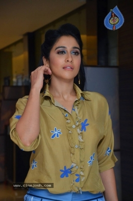 Regina Cassandra New Photos - 15 of 15