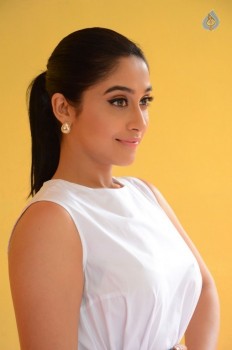 Regina Cassandra New Stills - 12 of 41