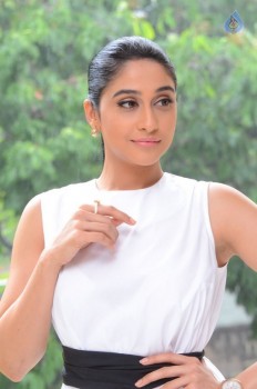 Regina Cassandra New Stills - 17 of 41