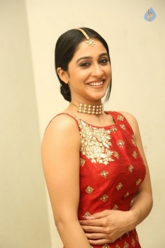 Regina Cassandra Photos - 22 of 41