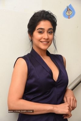 Regina Cassandra Photos - 16 of 42