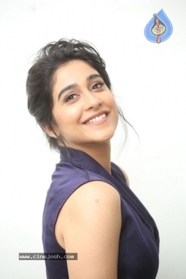 Regina Cassandra Photos - 19 of 42