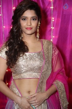 Ritika Singh at Zee Telugu Apsara Awards - 7 of 33