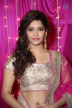 Ritika Singh at Zee Telugu Apsara Awards - 10 of 33