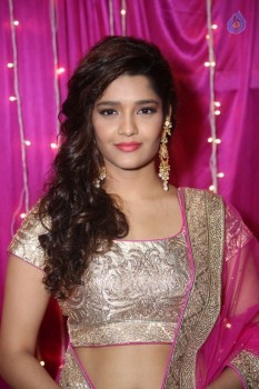 Ritika Singh at Zee Telugu Apsara Awards - 16 of 33