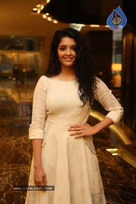 Ritika Singh Gallery - 9 of 28