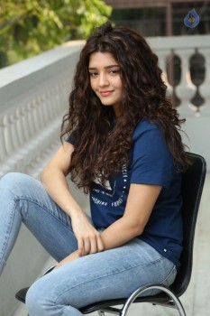 Ritika Singh Latest Photos - 14 of 34