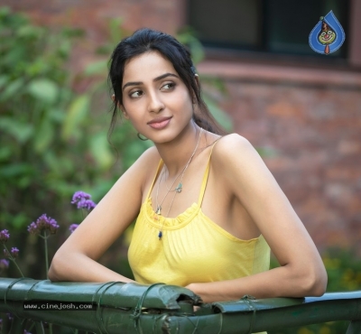Riya Suman Photo Shoot Photos - 3 of 12