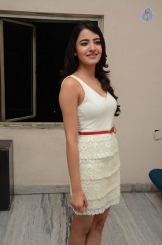 Ruksaar Mir Photos - 6 of 27