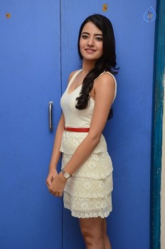 Ruksaar Mir Photos - 15 of 27