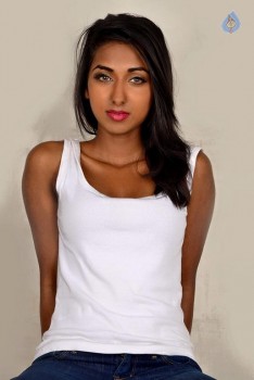 Sabina Jey New Photos - 9 of 13