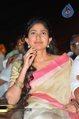 Sai Pallavi at MCA Pre Release Event - 15 of 21