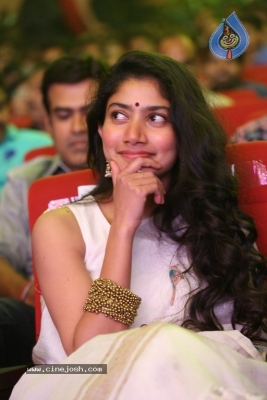 Sai Pallavi New Gallery - 14 of 21