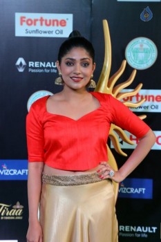 Samyukta Hamod at IIFA Utsavam 2017 - 20 of 32