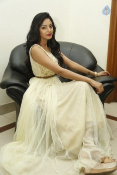 Sanam Shetty New Photos - 39 of 38