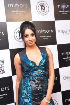 Sanjjanaa New Pics - 18 of 35