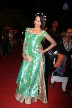 Sanjjanaa New Stills - 19 of 42