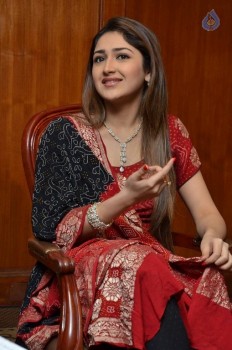 Sayyeshaa New Photos - 4 of 42