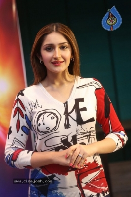 Sayyeshaa Saigal Photos - 6 of 21