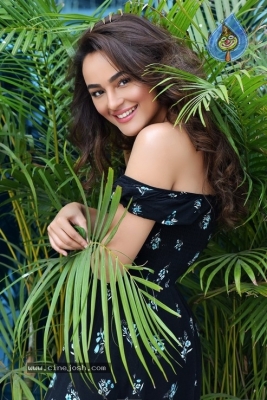 Seerat Kapoor Stills - 1 of 13