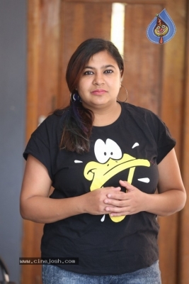 Sesha Sindhu Rao Interview Pics - 19 of 21