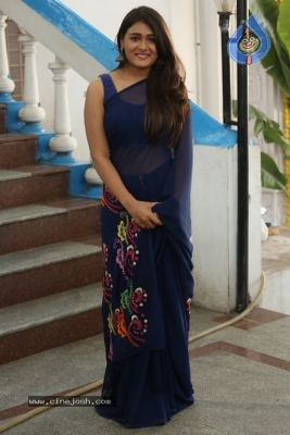 Shalini Pandey Latest Photos - 5 of 20