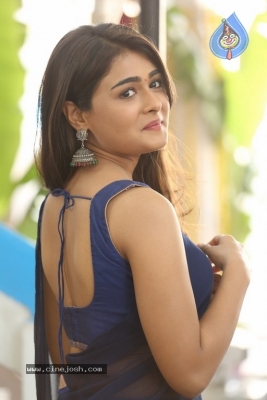 Shalini Pandey Latest Photos - 17 of 20