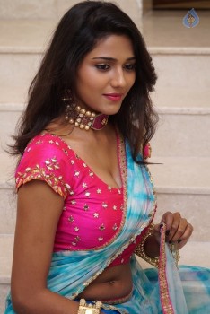 Shalu Photos - 17 of 41