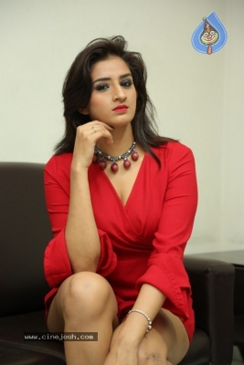 Sheetal Kapoor Photos - 14 of 18