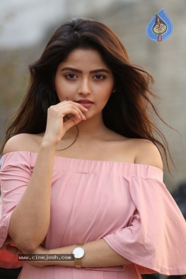 Shirin Kanchwala Photos - 55 of 53