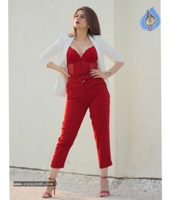 Shraddha Das Photos - 5 of 8
