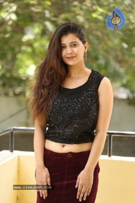 Shraddha Sharma Stills - 21 of 21