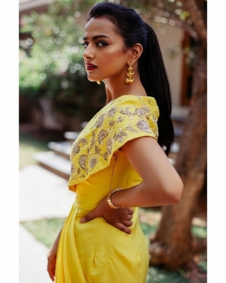 Shraddha Srinath Photos - 17 of 17