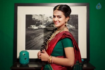 Shraddha Srinath Photos - 3 of 24