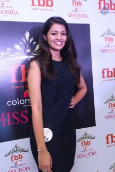 Shreya Kamavarapu Photos - 4 of 25