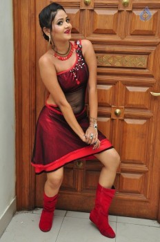 Shreya Vyas New Stills - 4 of 27
