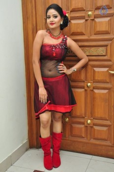 Shreya Vyas New Stills - 16 of 27