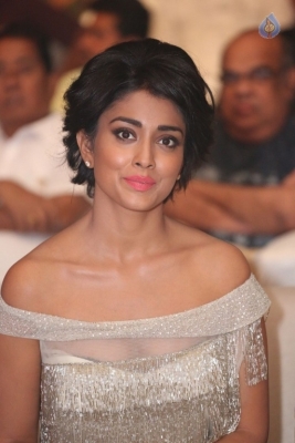 Shriya Saran Latest Images - 10 of 21