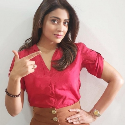 Shriya Saran Stills - 7 of 10