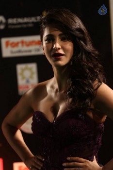 Shruti Haasan at IIFA Utsavam 2016 - 10 of 33