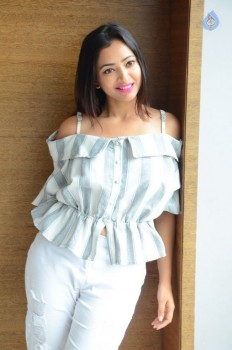 Shweta Basu Prasad New Pics - 4 of 42