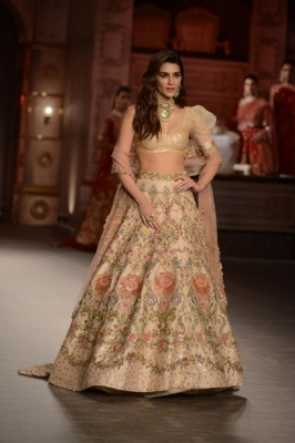 Shyamal And Bhumika At The India Couture Week - 20 of 21