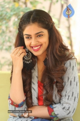Siddhi Idnani Interview Photos - 3 of 21