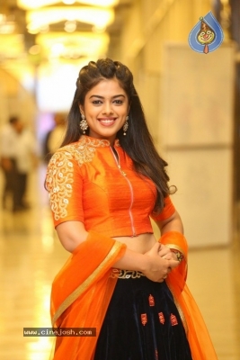 Siddhi Idnani Photos - 6 of 42