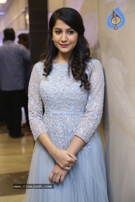 Simran Gallery - 18 of 21